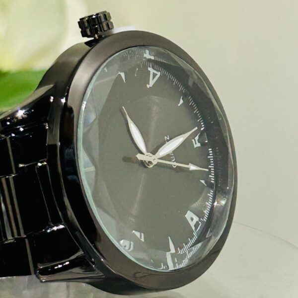 Relógio De Aço Feminino Aço Inoxidável (Pétala) Fundo Preto - Imagem 2