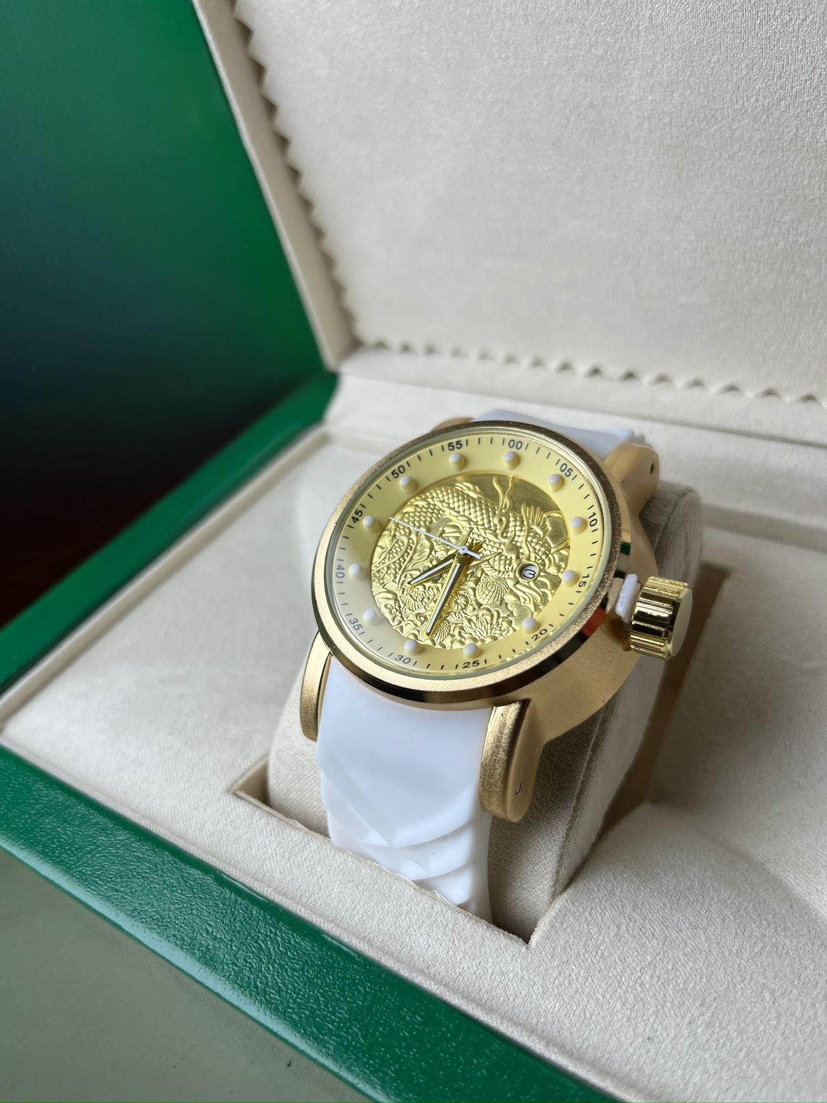 Relógio Dragão Branco Masculino