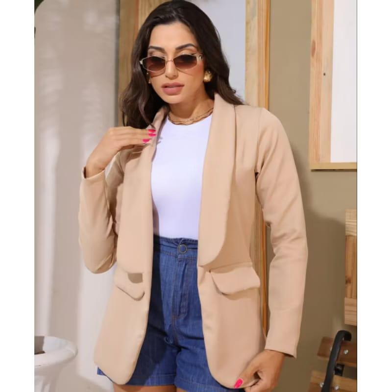 Blazer Feminino de Alfaiataria – Elegância, Versatilidade e Caimento Perfeito