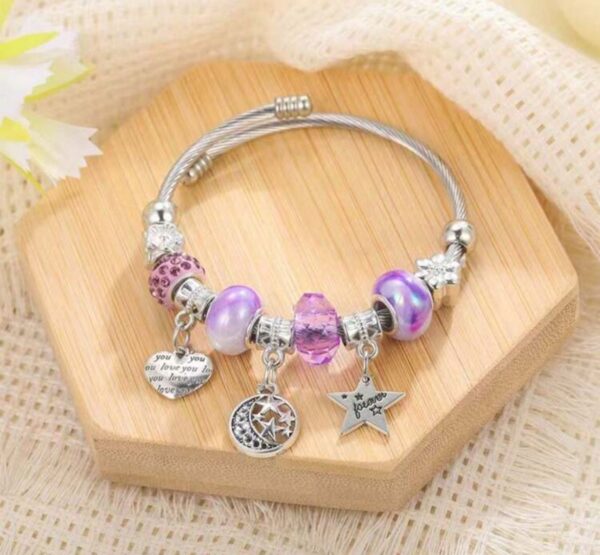 Pulseira Prata Feminina Com Berloques - Imagem 4