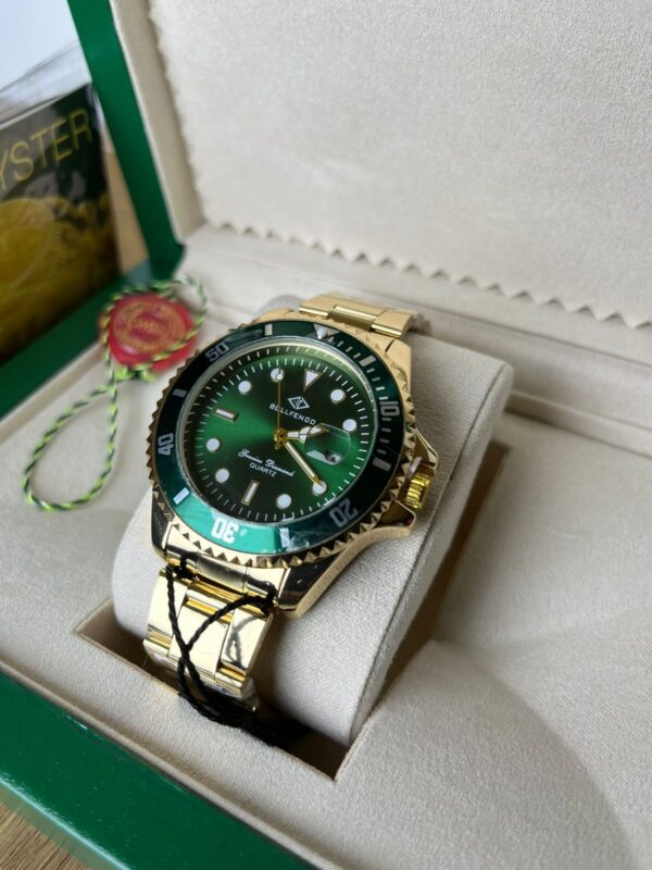 Relógio Dourado Com Verde Original Modelo Rlex Bollfendo - Imagem 3